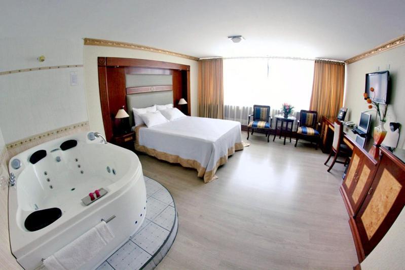 Hotel Oro Inn Lima Exterior photo
